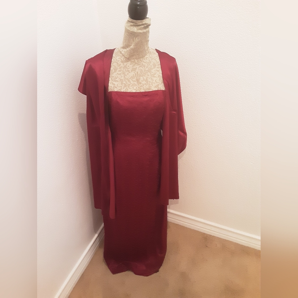 Jessica McClintock Strapless Burgundy Evening Dress with Shawl